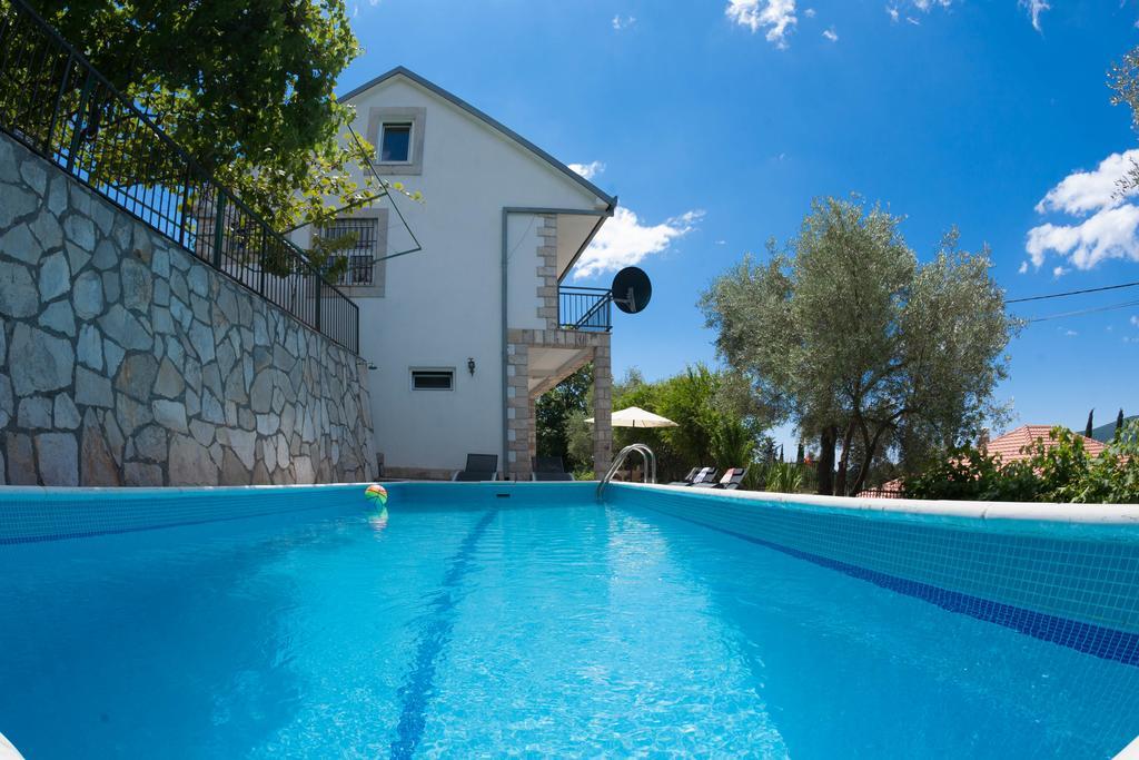 Olive Tree Villa Herceg Novi Dış mekan fotoğraf